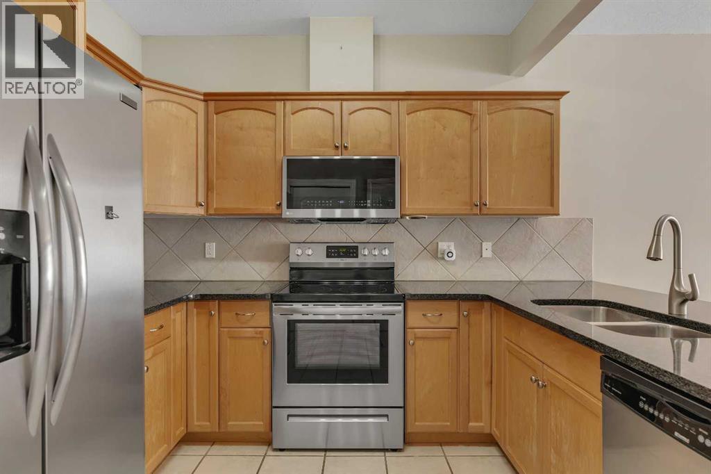 97 Royal Manor Nw, Calgary, Alberta  T3G 5T5 - Photo 9 - A2282082