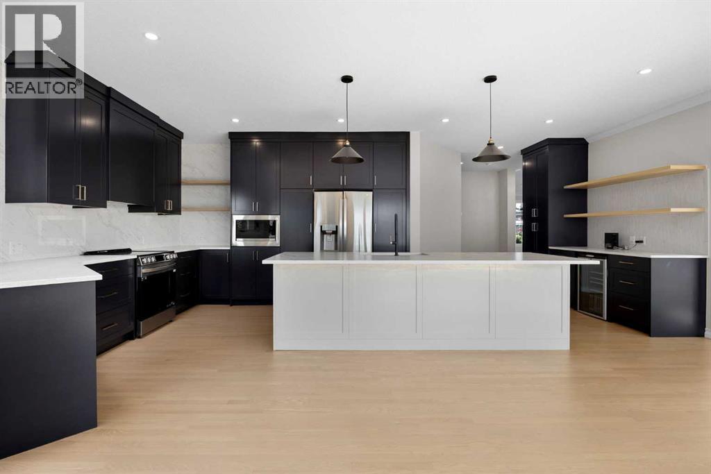 21 Douglas Woods Manor SE, Calgary, Alberta