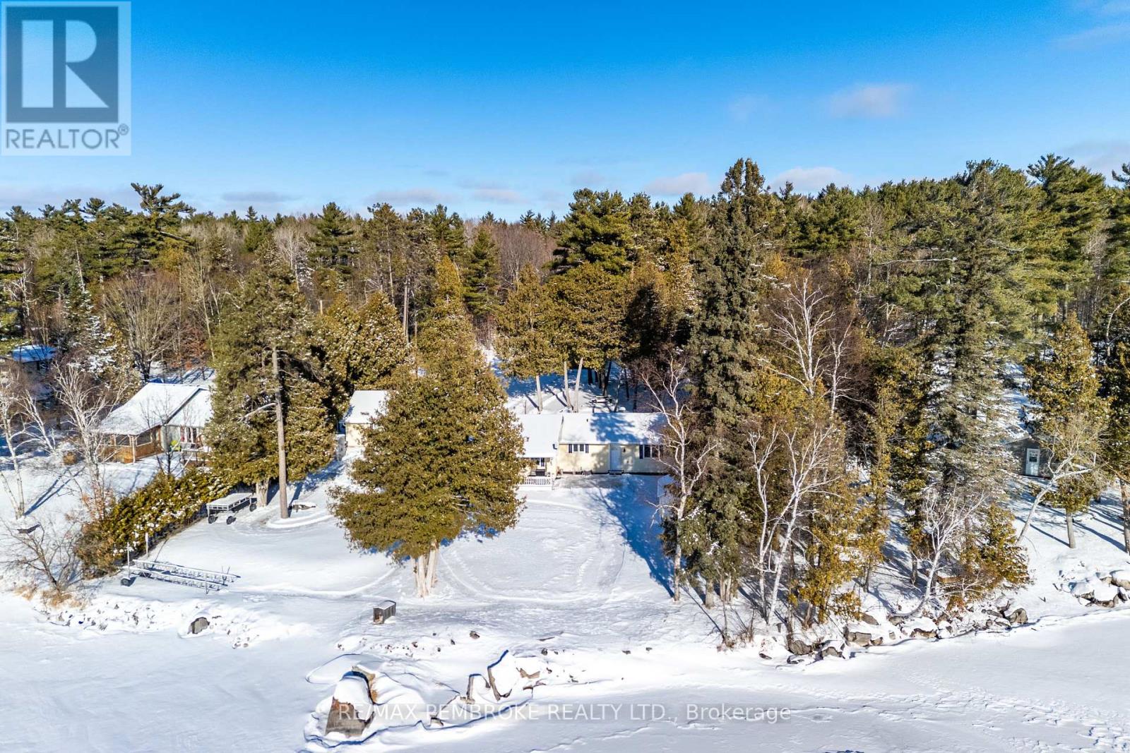 229 Holiday Lane, North Algona Wilberforce, Ontario  K0J 1T0 - Photo 35 - X12892756