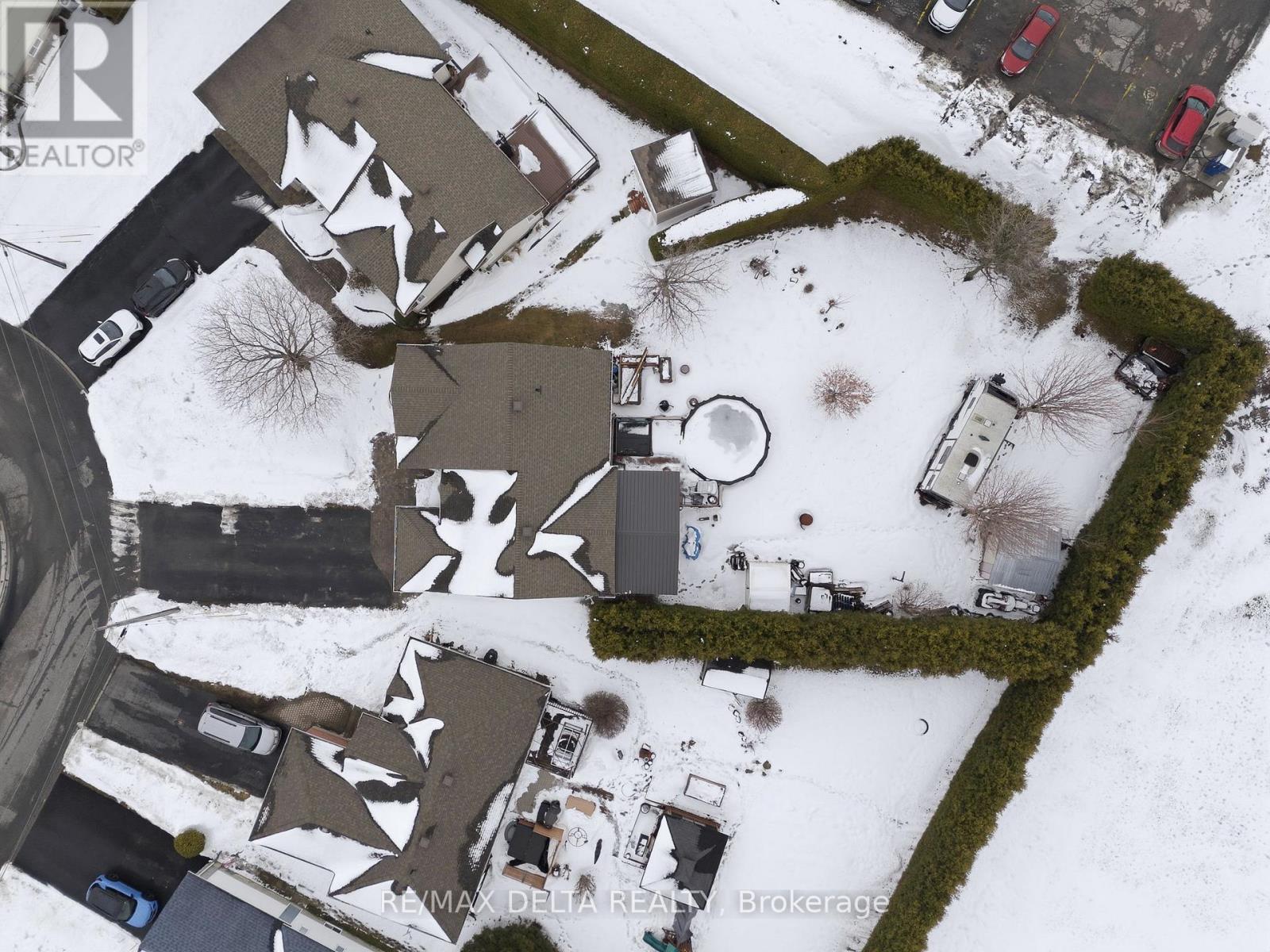 677 Ste Marie Street, Casselman, Ontario  K0A 1M0 - Photo 7 - X12892800