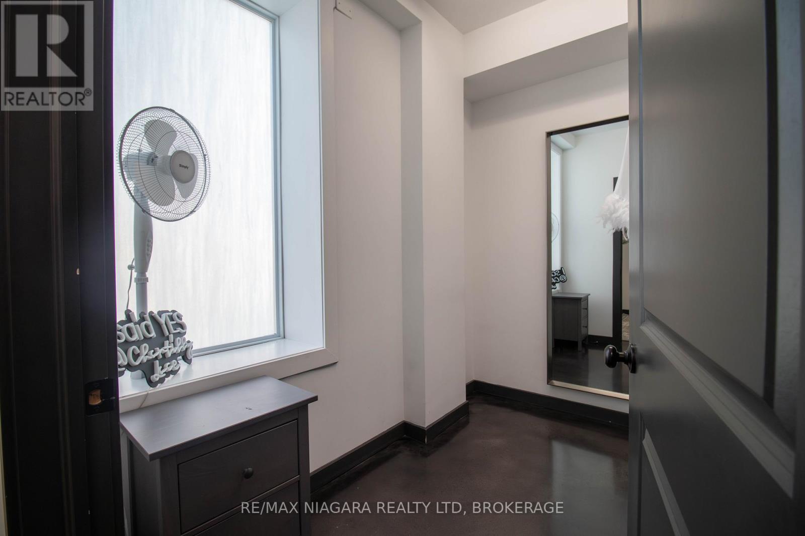 140 Caroline Street S, Hamilton, Ontario  L8P 3K8 - Photo 15 - X12892890