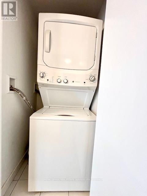 4112 - 8 Eglinton Avenue E, Toronto, Ontario  M4P 0C1 - Photo 4 - C12888984