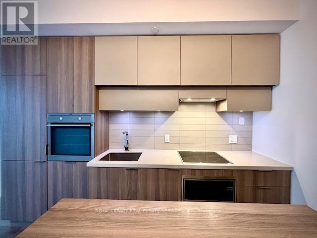 4112 - 8 Eglinton Avenue E, Toronto, Ontario  M4P 0C1 - Photo 5 - C12888984