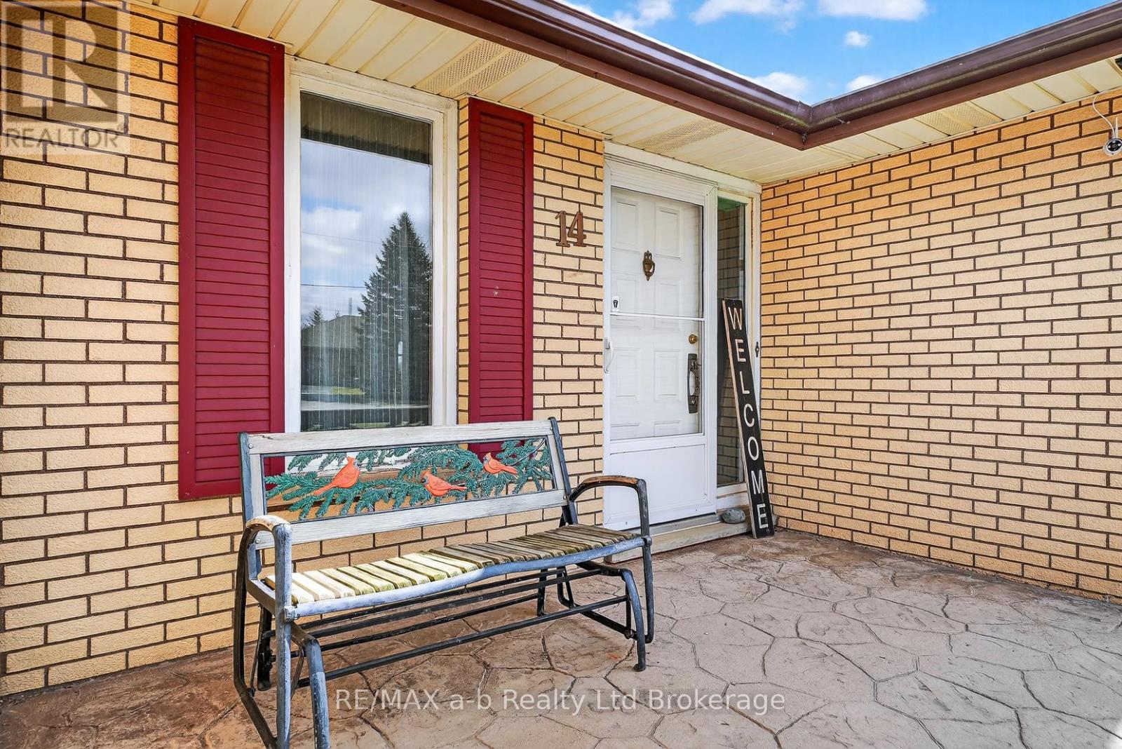 14 Quinn Drive, South-West Oxford, Ontario  N0J 1W0 - Photo 2 - X12892764