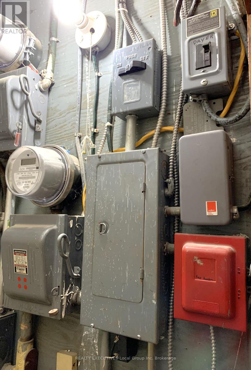 448 Mcintyre Street E, North Bay (Central), Ontario  P1B 1E2 - Photo 23 - X12892828