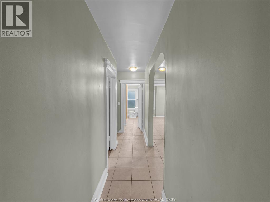 2470 Cadillac Unit# Upper, Windsor, Ontario  N8W 3Y5 - Photo 11 - 26005594