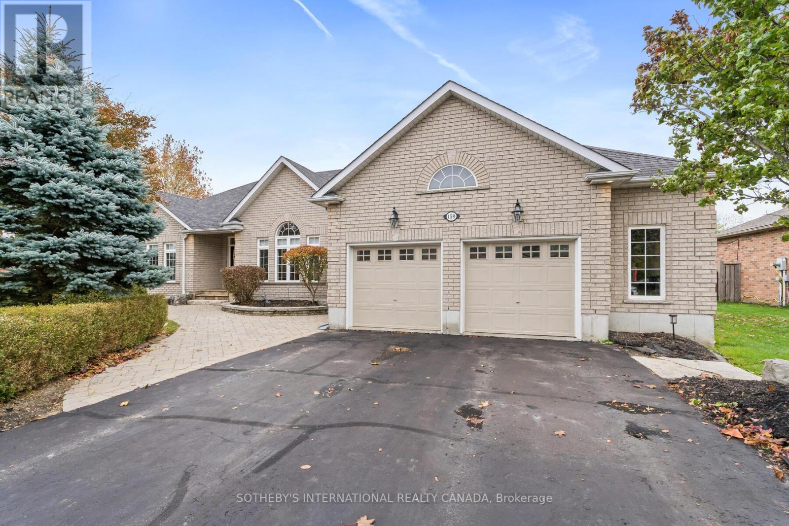 159 Delarmbro Drive, Erin, Ontario  N0B 1T0 - Photo 2 - X12505528