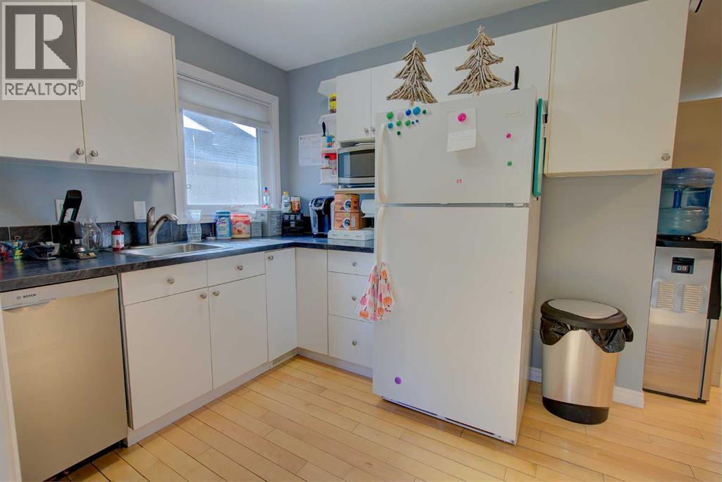 4610 48 Avenue, Red Deer, Alberta  T4N 3S9 - Photo 25 - A2262744