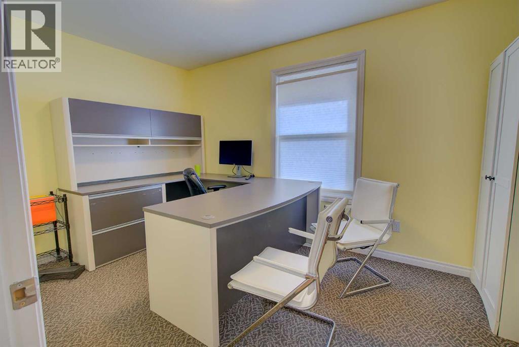 4610 48 Avenue, Red Deer, Alberta  T4N 3S9 - Photo 28 - A2262744