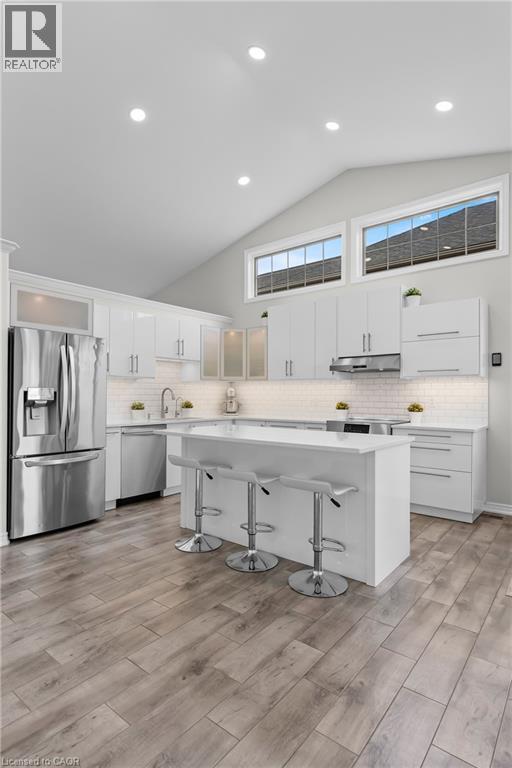 7032 Kelly Drive, Niagara Falls, Ontario  L2H 3J9 - Photo 13 - 40812844