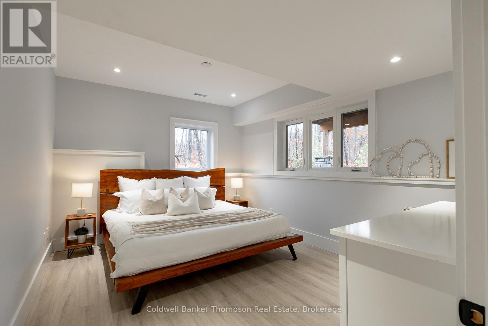 10 St George's Court, Huntsville, Ontario  P1H 1B1 - Photo 42 - X12892896