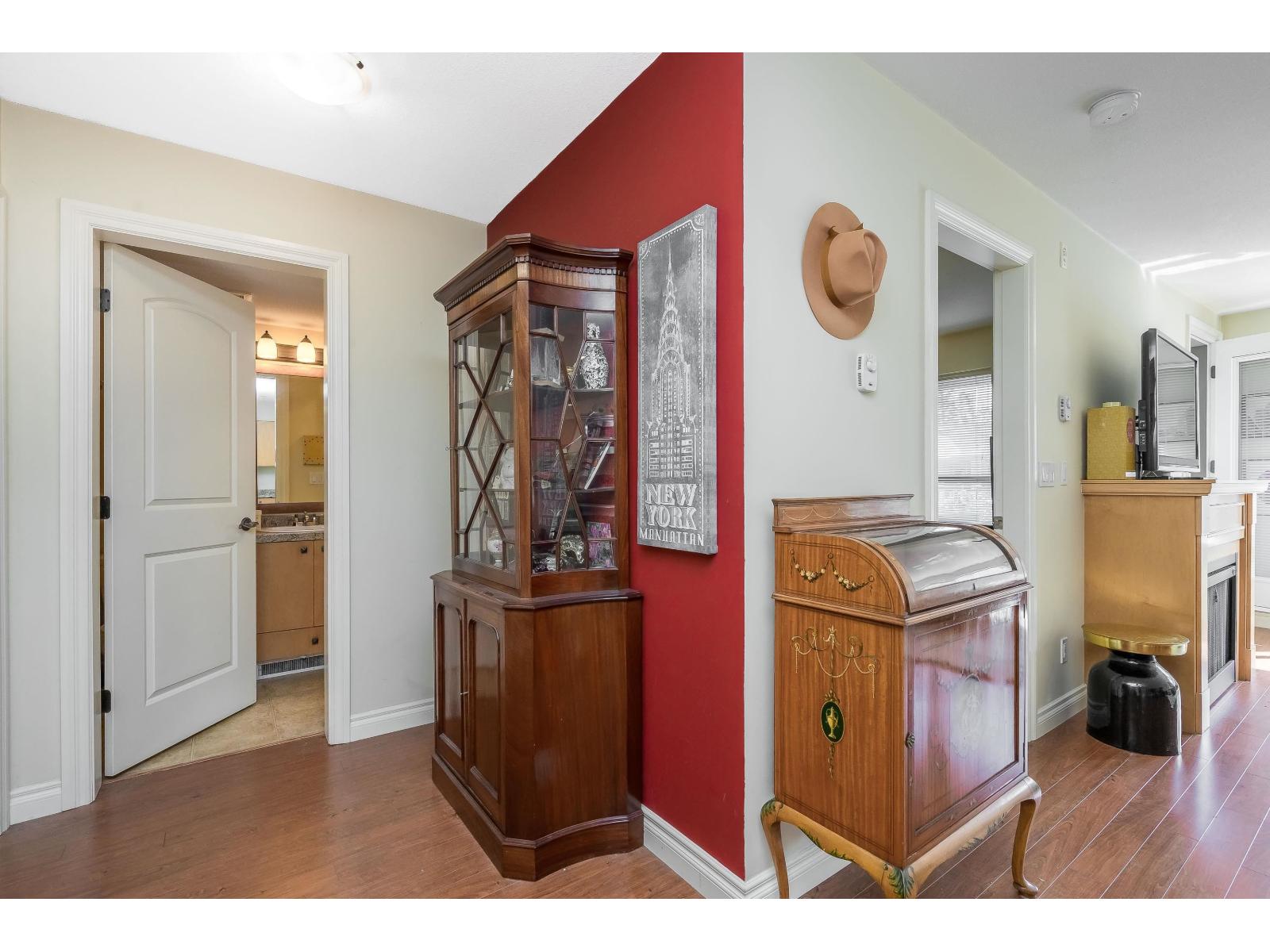 412 8717 160 Street, Surrey, British Columbia  V4N 5X7 - Photo 6 - R3078470