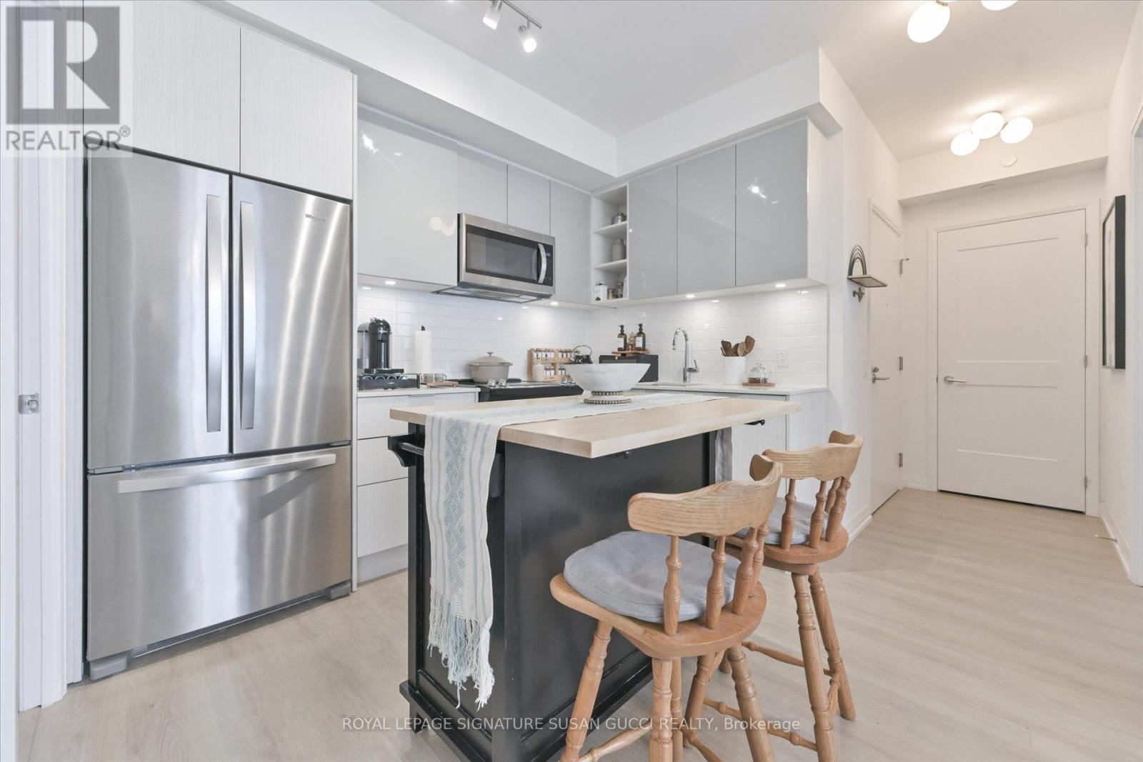 1220 - 50 Dunfield Avenue, Toronto, Ontario  M4S 0E4 - Photo 15 - C12892748