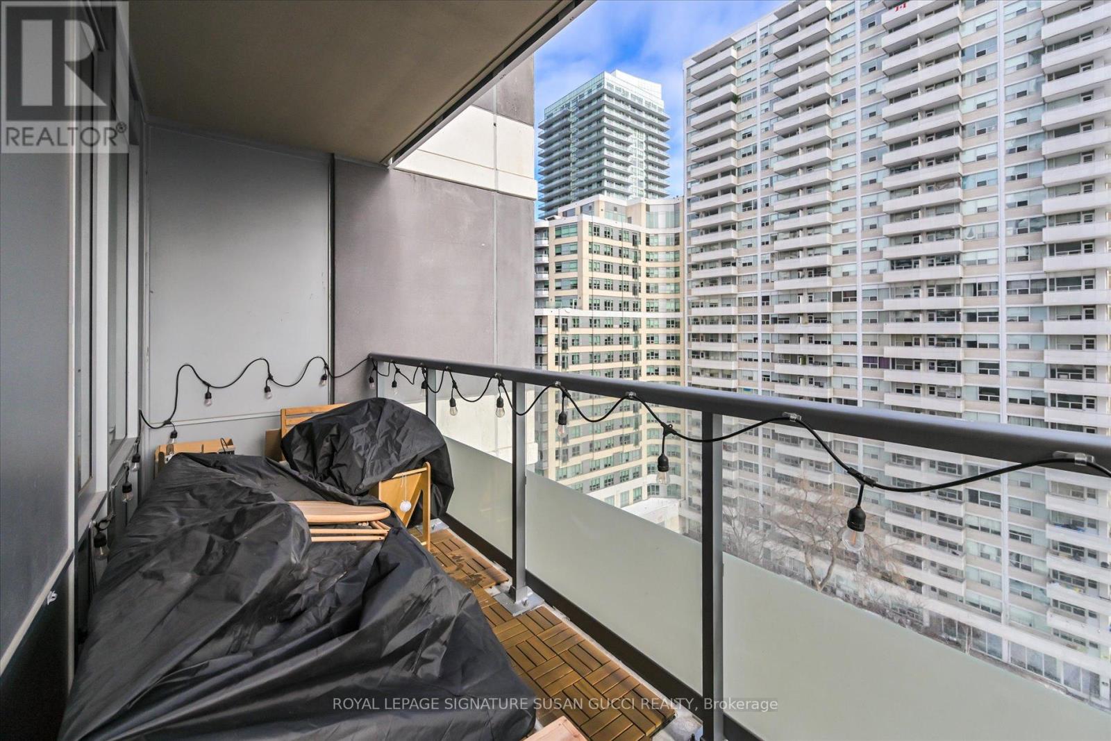 1220 - 50 Dunfield Avenue, Toronto, Ontario  M4S 0E4 - Photo 26 - C12892748