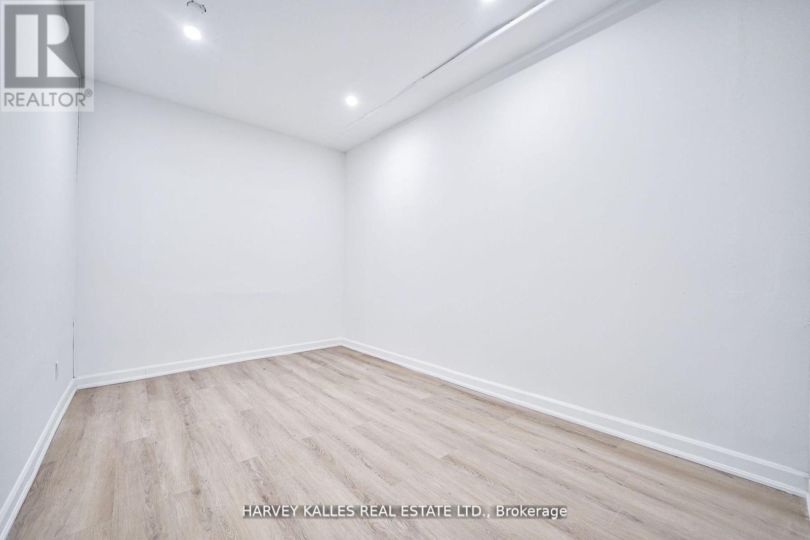 Unit 5 - 1046 Bathurst Street, Toronto, Ontario  M5R 3G7 - Photo 15 - C12892878
