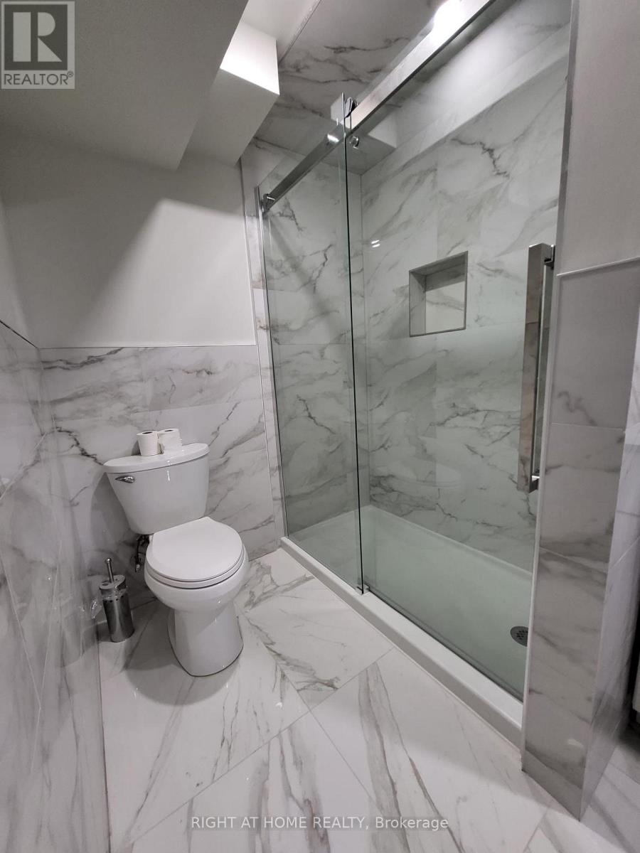 36 - 36 Napiermews Drive, Ajax (Northeast Ajax), Ontario  L1T 0E2 - Photo 6 - E12892852