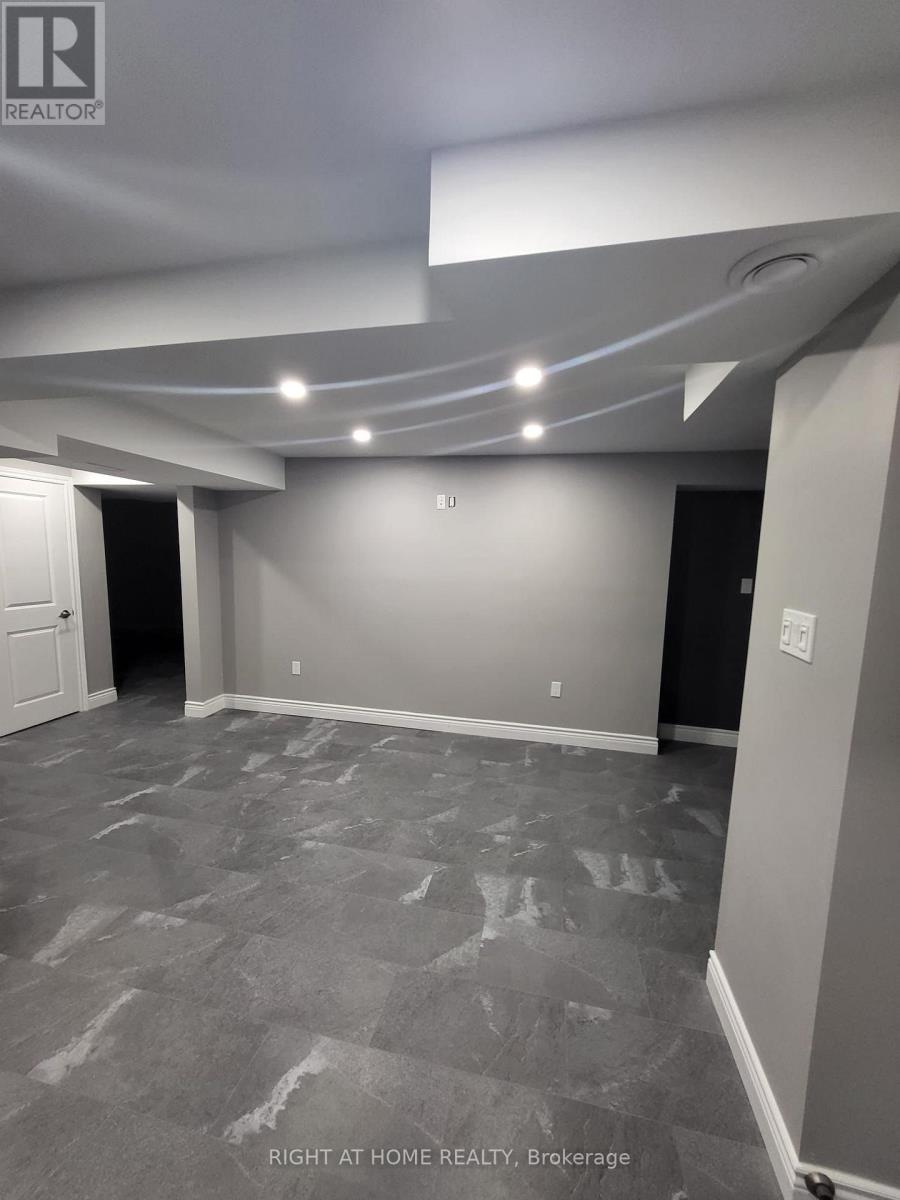 36 - 36 Napiermews Drive, Ajax (Northeast Ajax), Ontario  L1T 0E2 - Photo 7 - E12892852