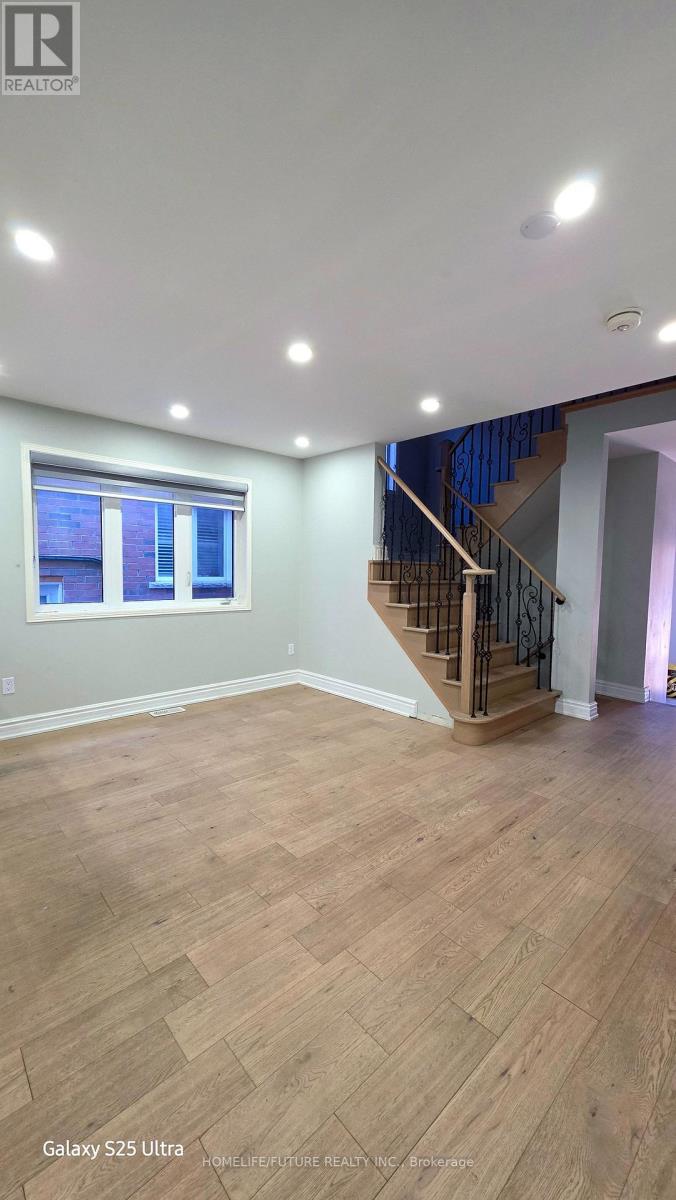 4 Hallam Road, Ajax, Ontario  L1Z 0S5 - Photo 4 - E12892856