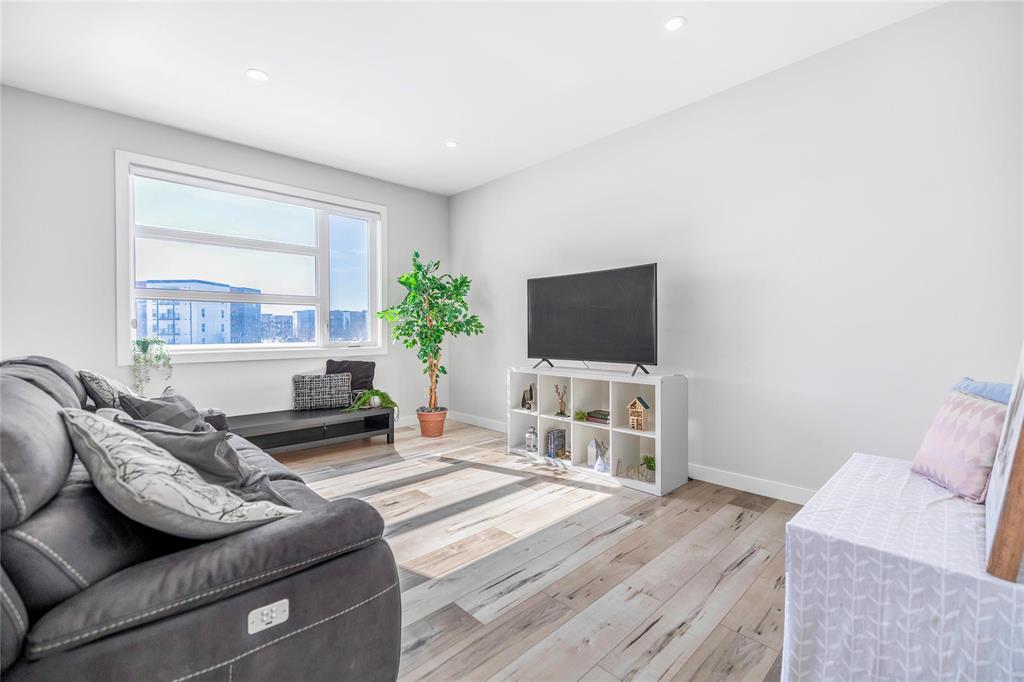 103 Grey Heron Drive, Winnipeg, Manitoba  R3X 0R5 - Photo 5 - 202603607