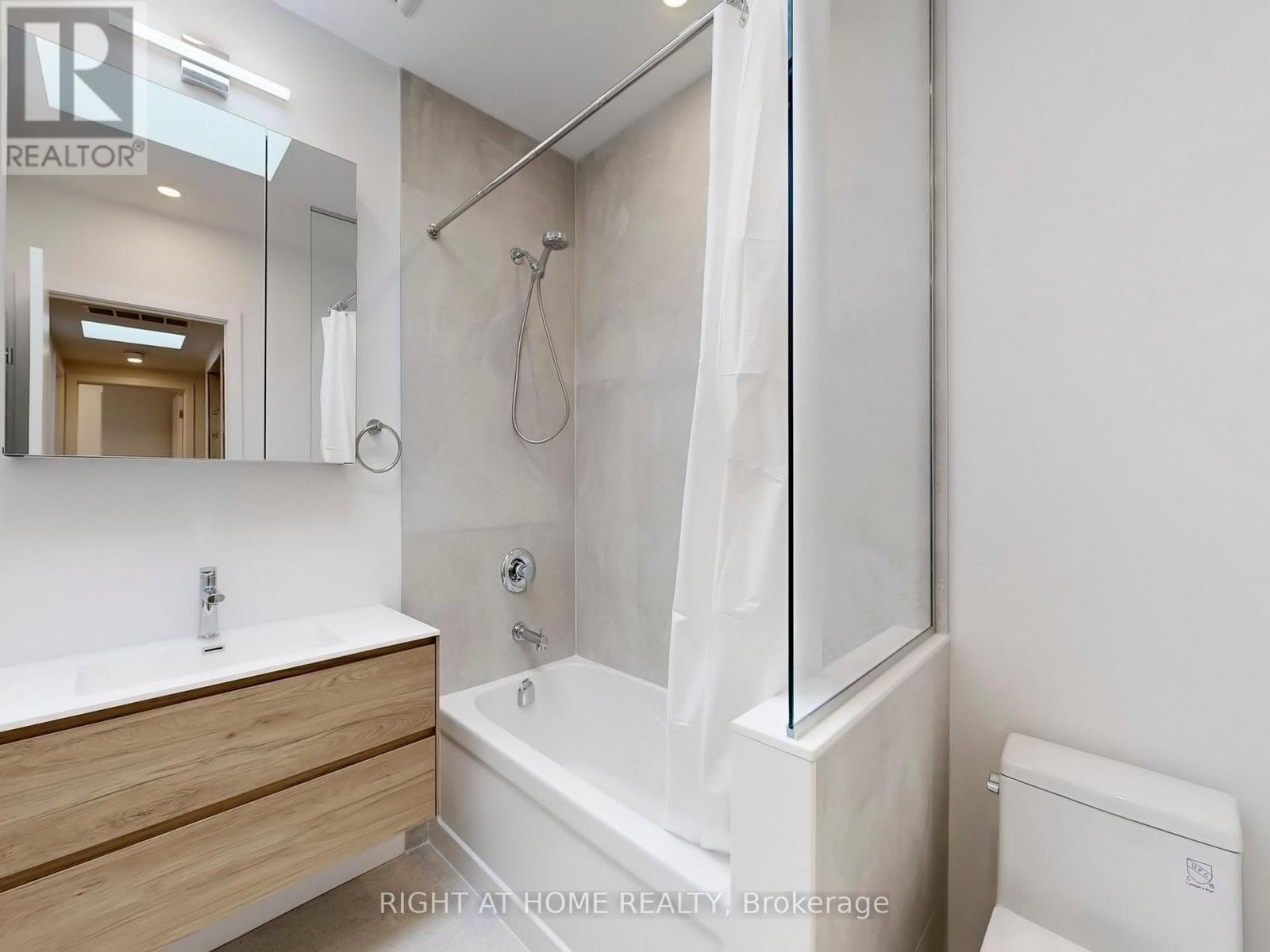 2 - 14 Salem Avenue, Toronto, Ontario  M6H 3C1 - Photo 12 - W12864664