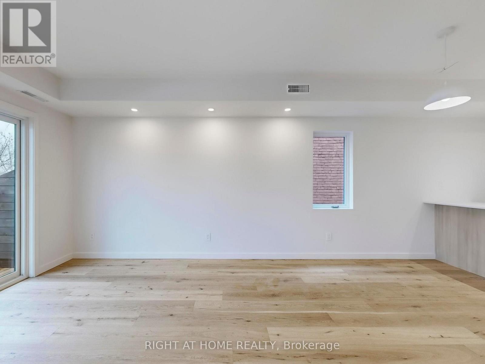 2 - 14 Salem Avenue, Toronto, Ontario  M6H 3C1 - Photo 2 - W12864664