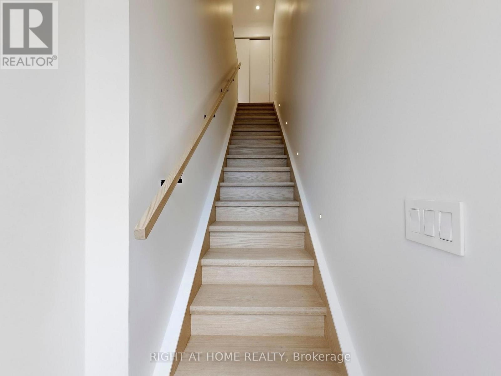 2 - 14 Salem Avenue, Toronto, Ontario  M6H 3C1 - Photo 9 - W12864664