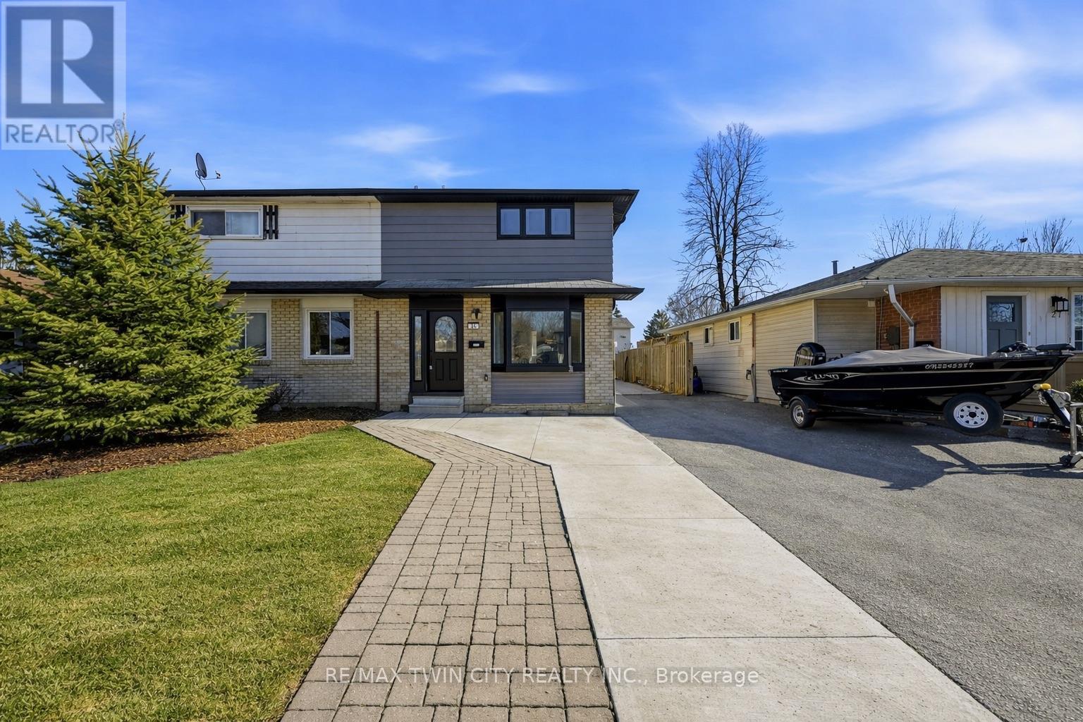 25 SEABORN ROAD, Brampton, Ontario