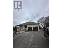 40 SIMMONS STREET, Vaughan, Ontario