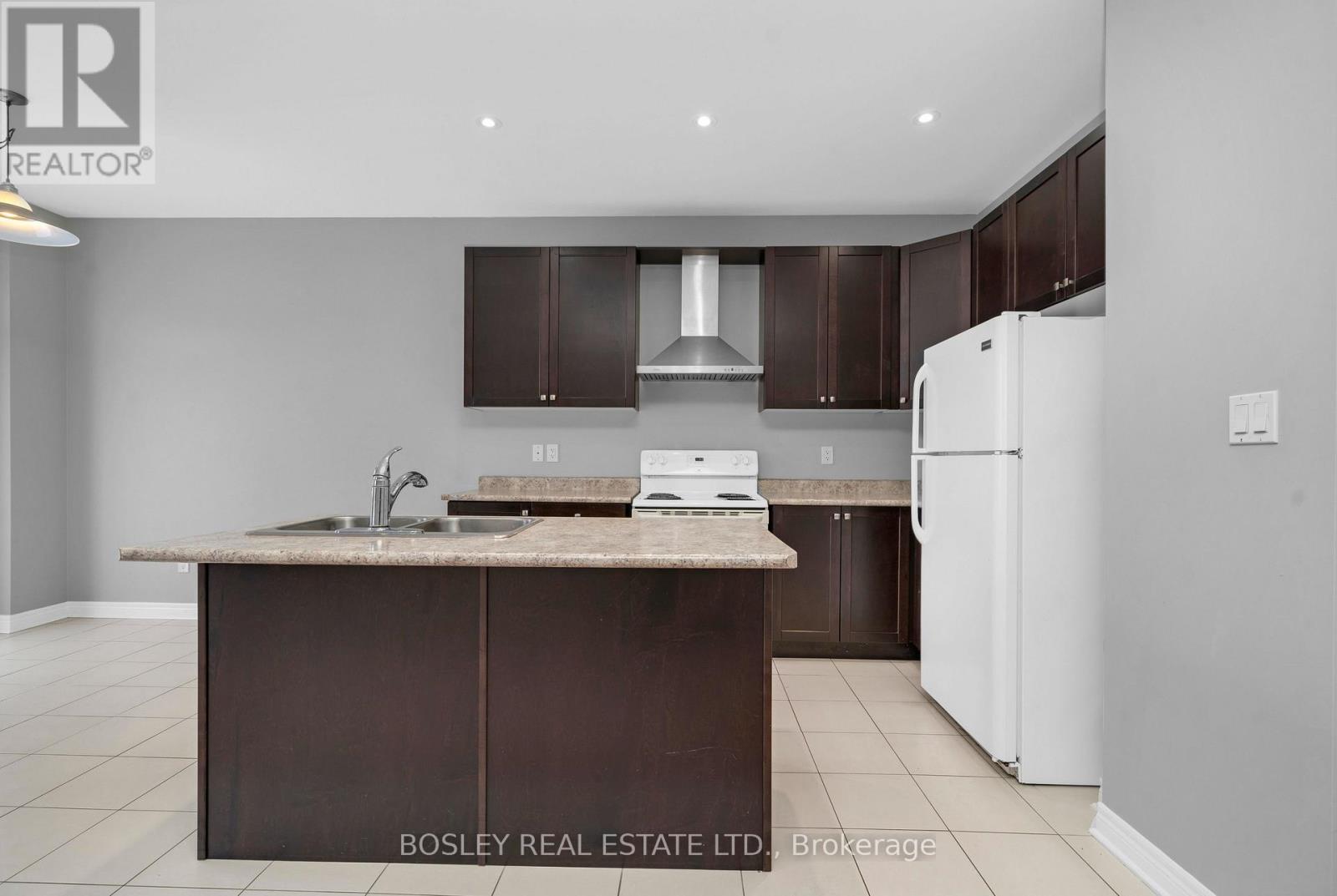 24 Schwalm Crescent, New Tecumseth, Ontario  L0G 1W0 - Photo 10 - N12892810