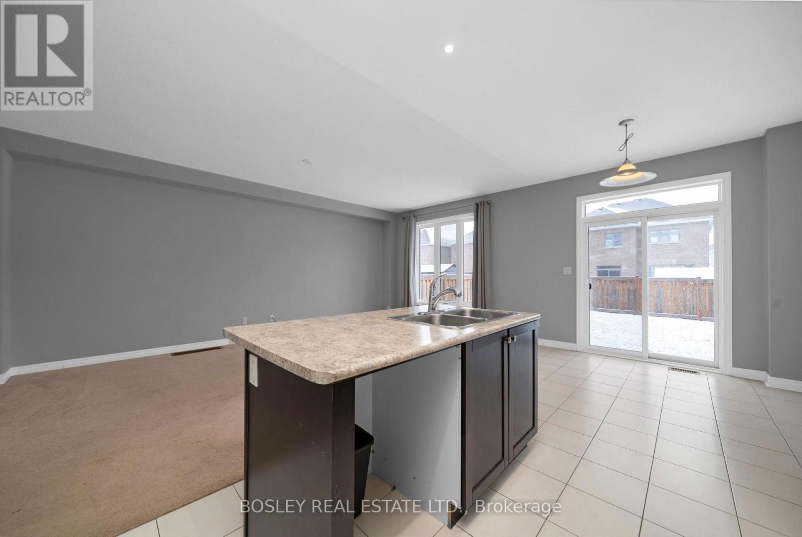 24 Schwalm Crescent, New Tecumseth, Ontario  L0G 1W0 - Photo 11 - N12892810