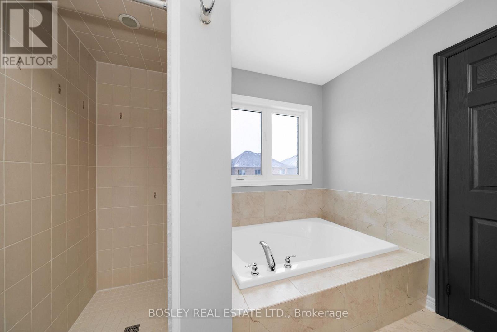 24 Schwalm Crescent, New Tecumseth, Ontario  L0G 1W0 - Photo 18 - N12892810