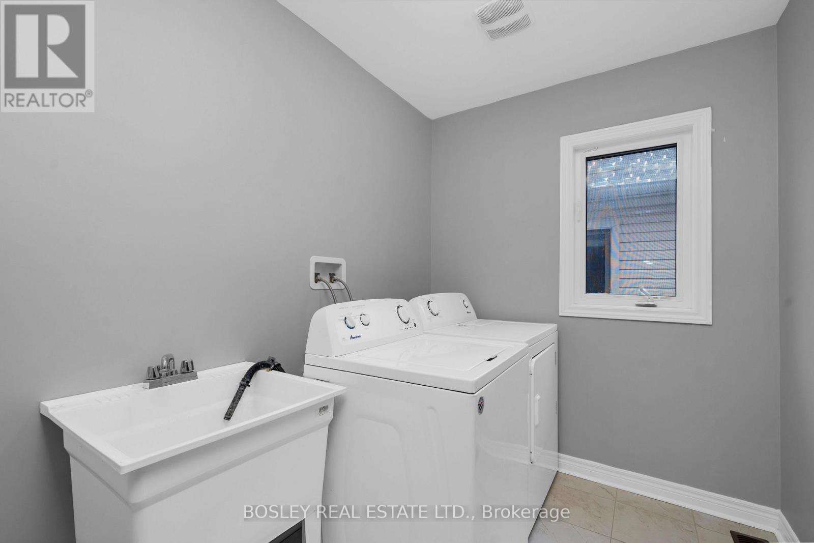 24 Schwalm Crescent, New Tecumseth, Ontario  L0G 1W0 - Photo 25 - N12892810