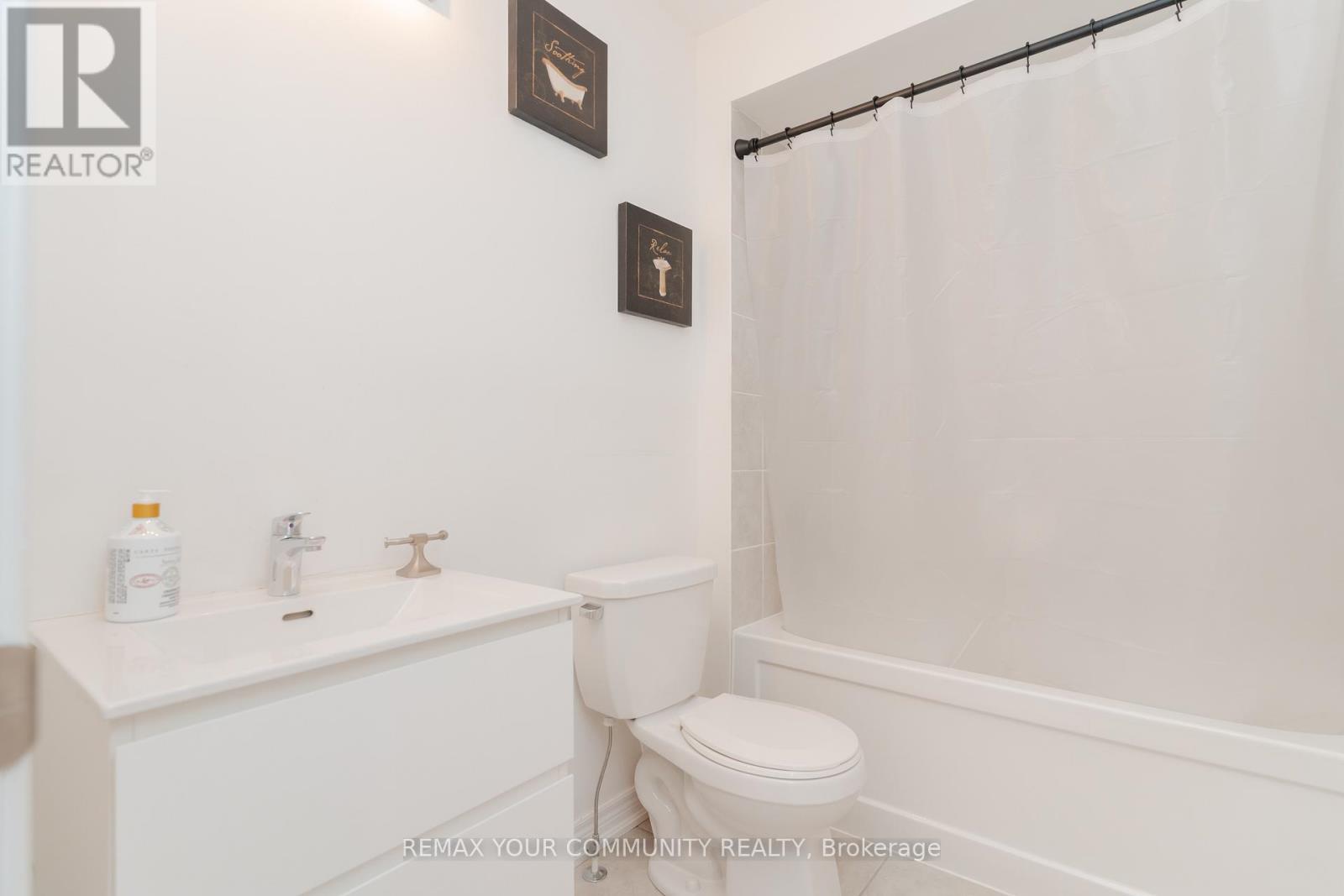 12 Globemaster Lane, Richmond Hill, Ontario  L4E 1H3 - Photo 29 - N12892914