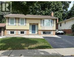 36 INGLEWOOD Court Unit# B, Grimsby, Ontario