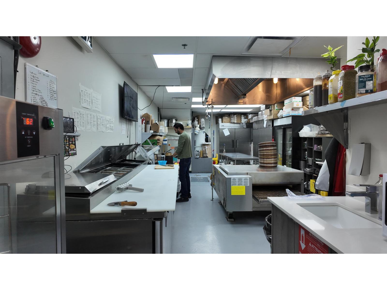 103 358 175a Street, Surrey, British Columbia  V3Z 6S7 - Photo 3 - C8077096