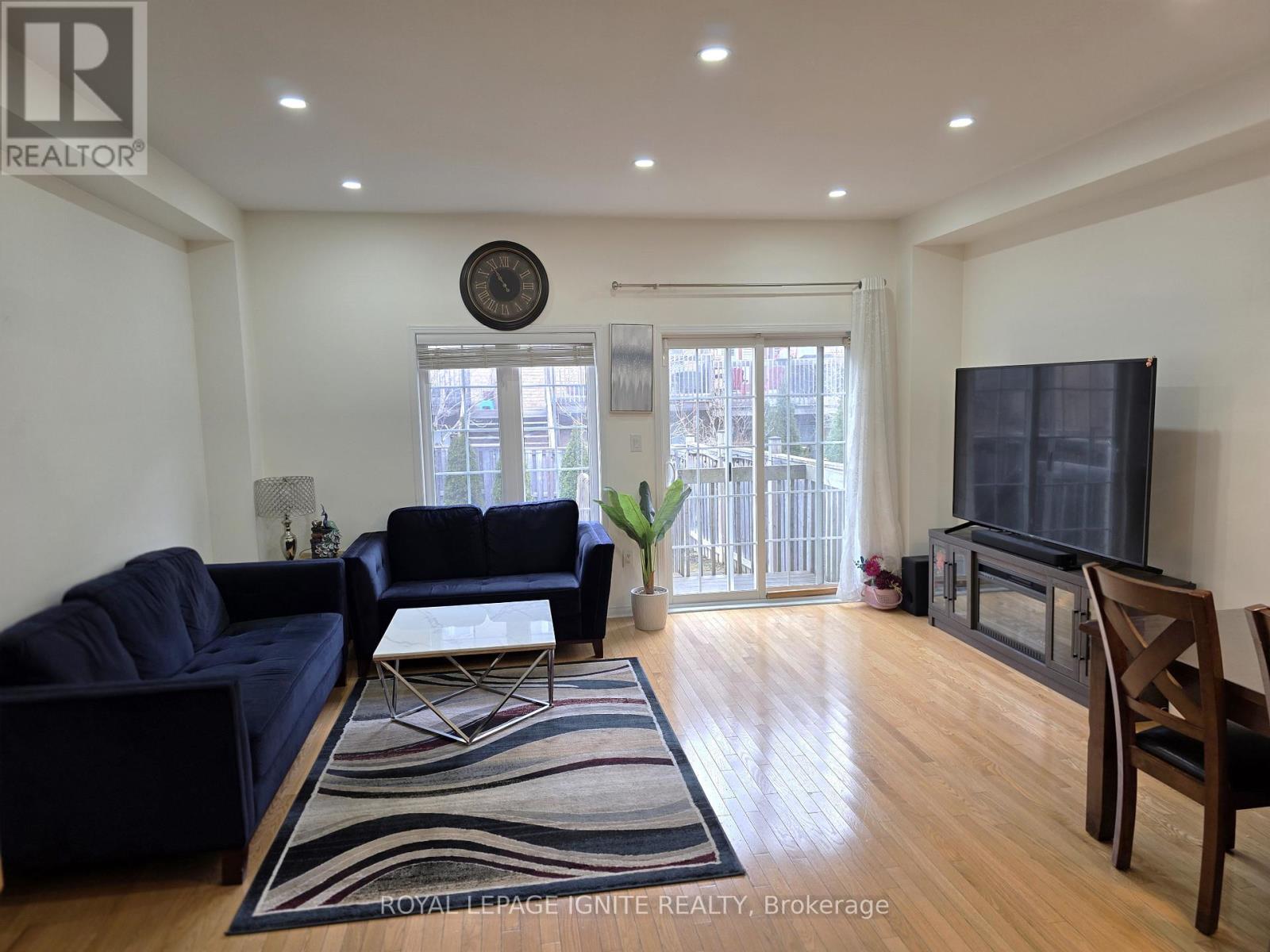 5183 Angel Stone Drive, Mississauga, Ontario  L5M 0L5 - Photo 4 - W12892736