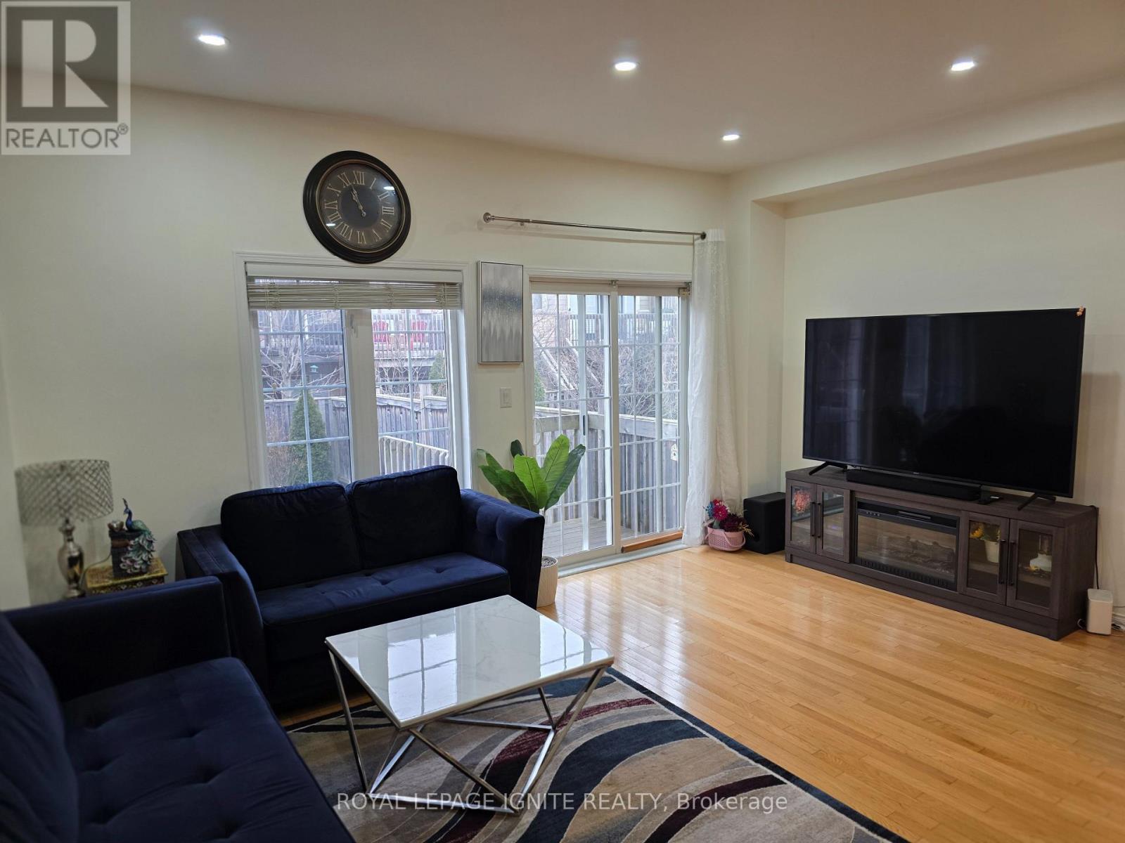 5183 Angel Stone Drive, Mississauga, Ontario  L5M 0L5 - Photo 6 - W12892736