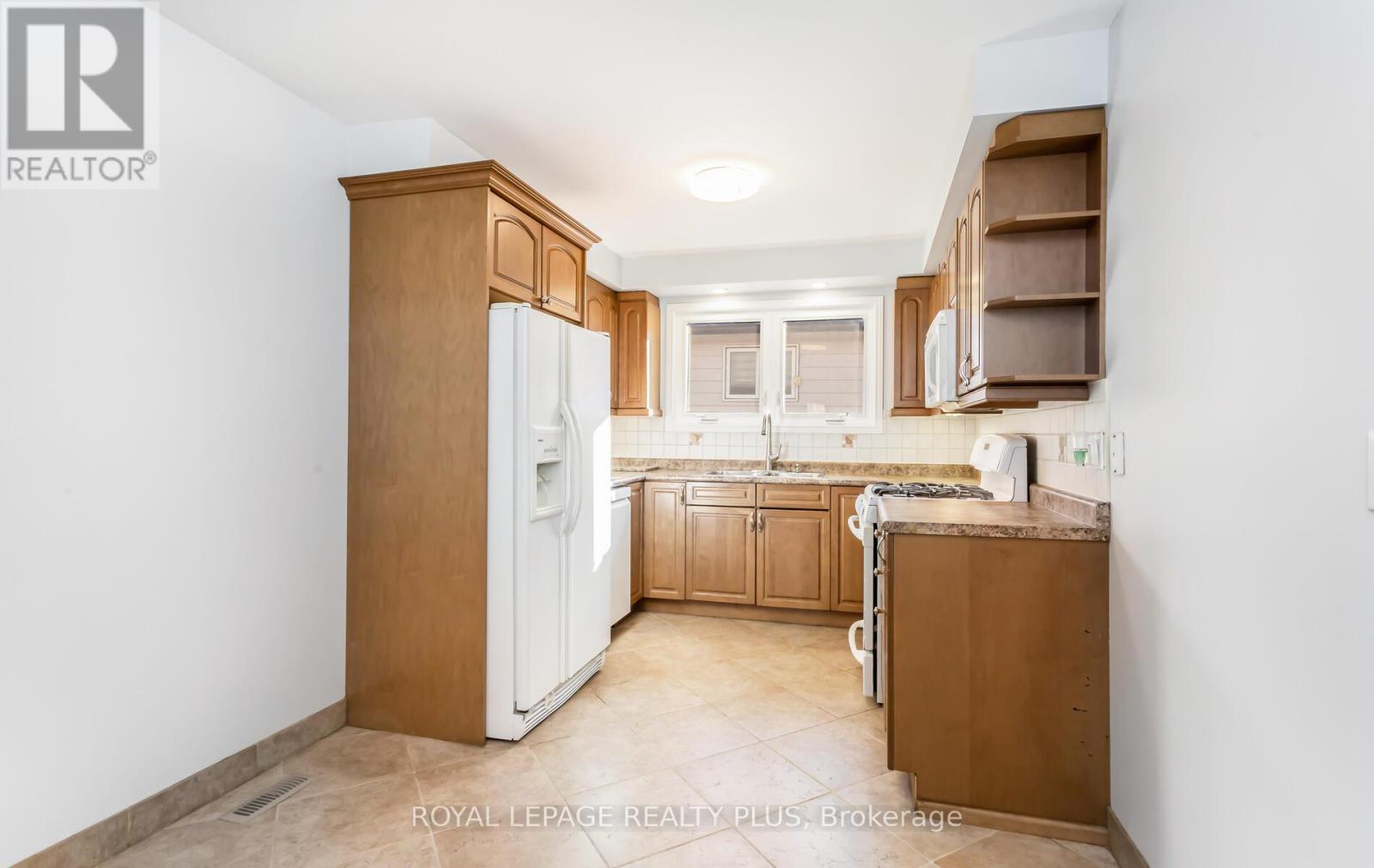 Upper - 2844 Kingsberry Crescent, Mississauga, Ontario  L5B 2K9 - Photo 23 - W12892754