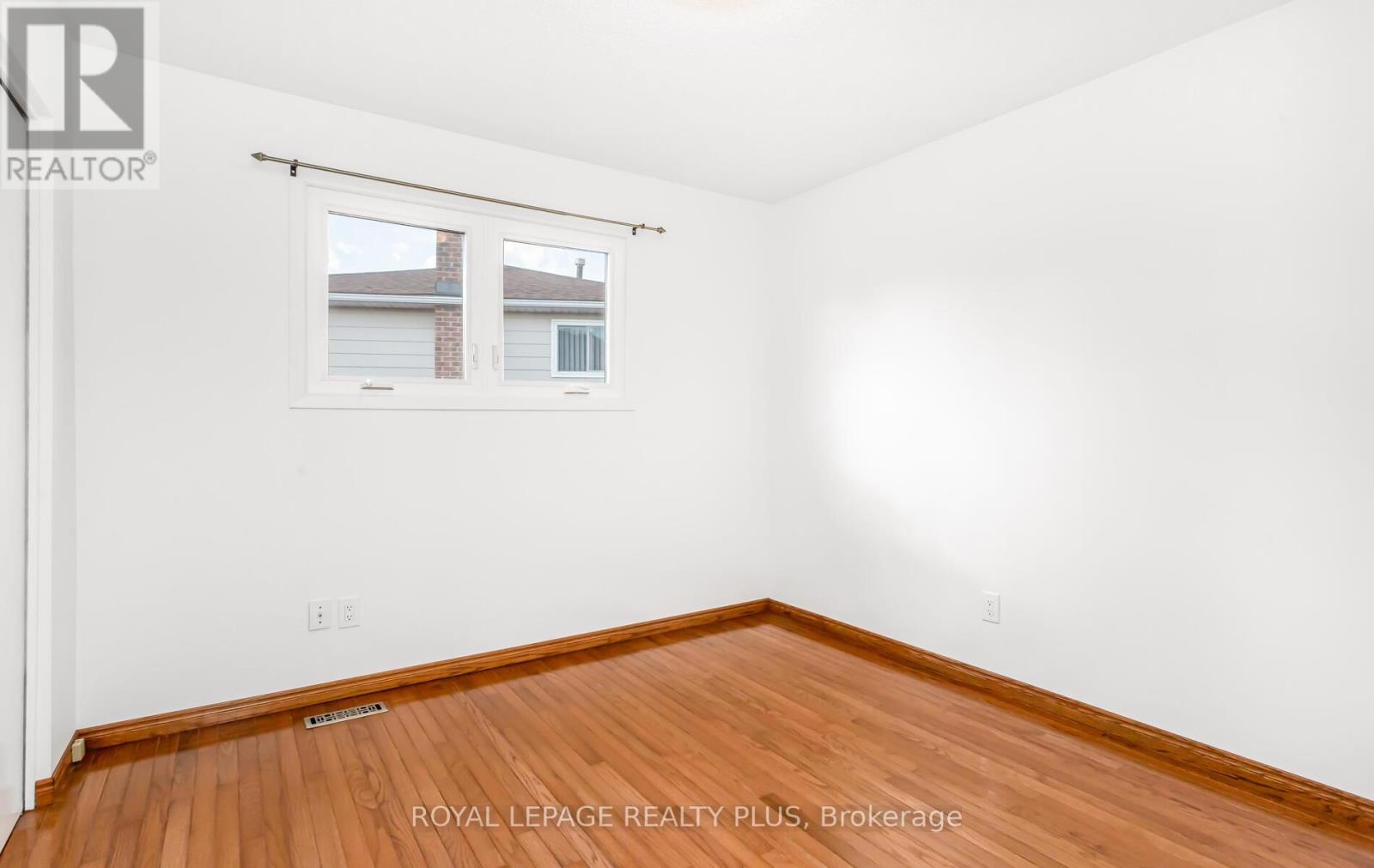 Upper - 2844 Kingsberry Crescent, Mississauga, Ontario  L5B 2K9 - Photo 35 - W12892754