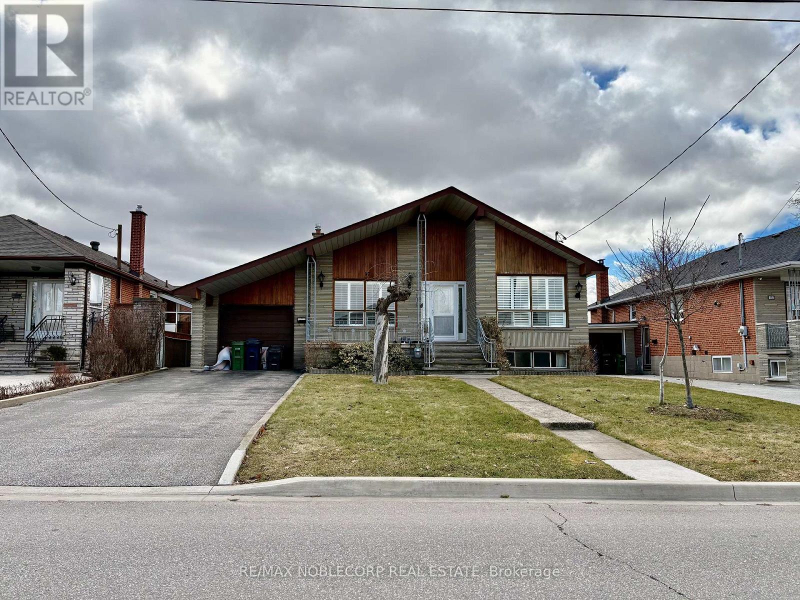 97 TRAVISTOCK ROAD, Toronto, Ontario