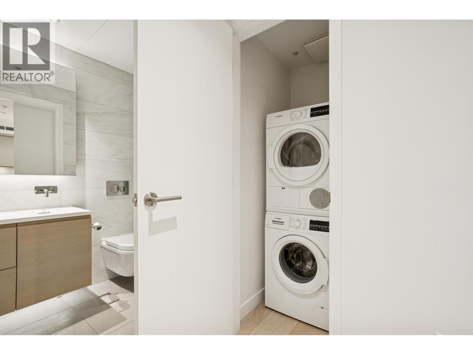 Listing Picture 5 of 9 : 3801 1289 HORNBY STREET, Vancouver / 溫哥華 - 魯藝地產 Yvonne Lu Group - MLS Medallion Club Member