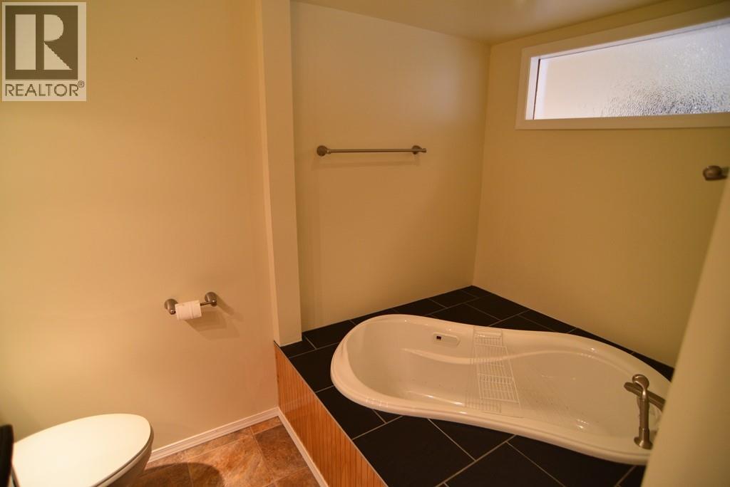 1375 37th Street Unit# 6, Castlegar, British Columbia  V1N 4J5 - Photo 24 - 10379381