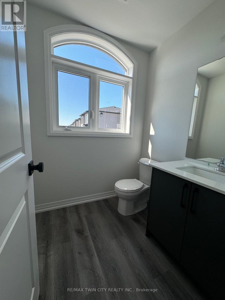 26 - 155 Equestrian Way, Cambridge, Ontario  N3E 0E8 - Photo 13 - X12892718