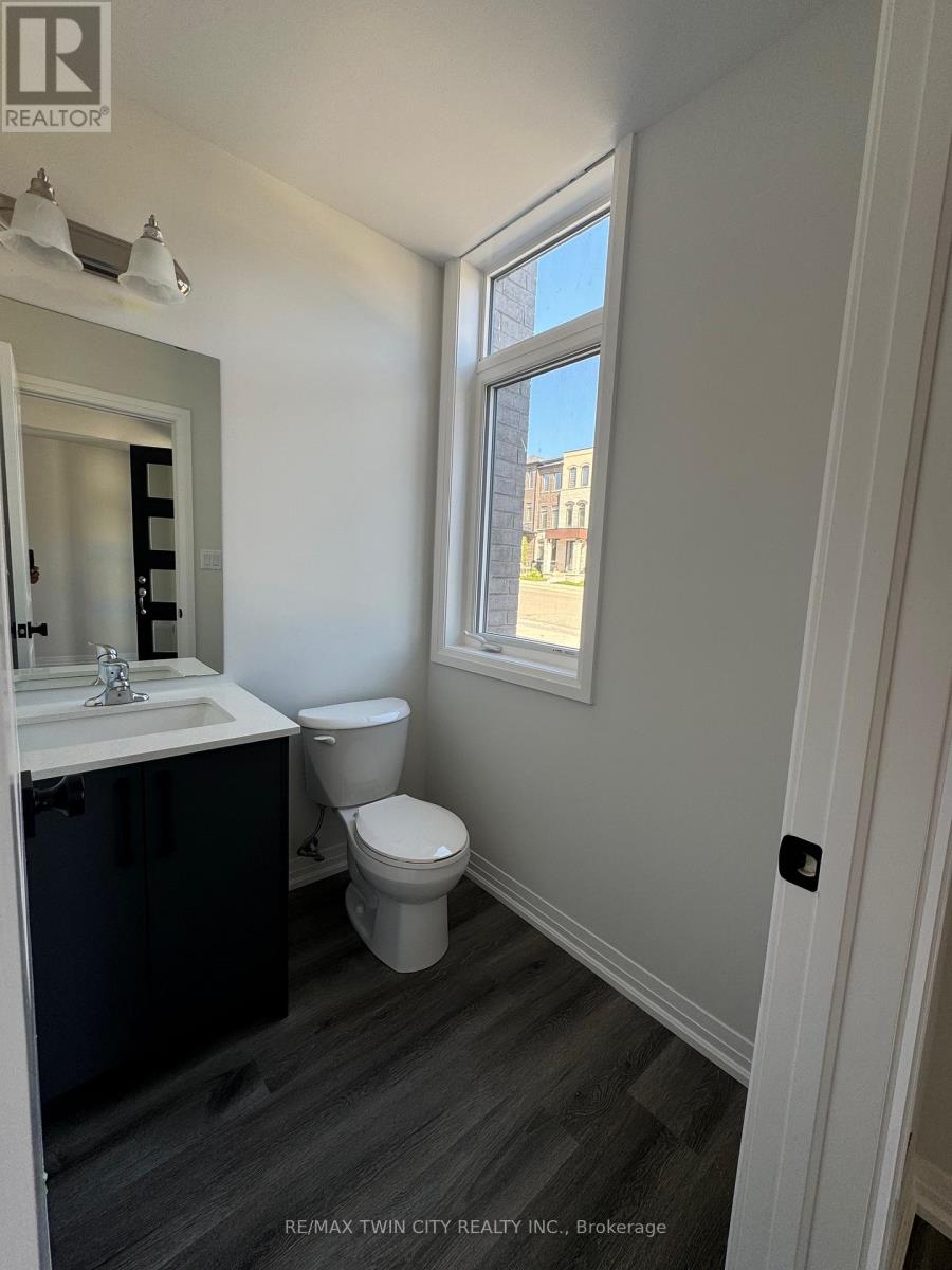 26 - 155 Equestrian Way, Cambridge, Ontario  N3E 0E8 - Photo 4 - X12892718