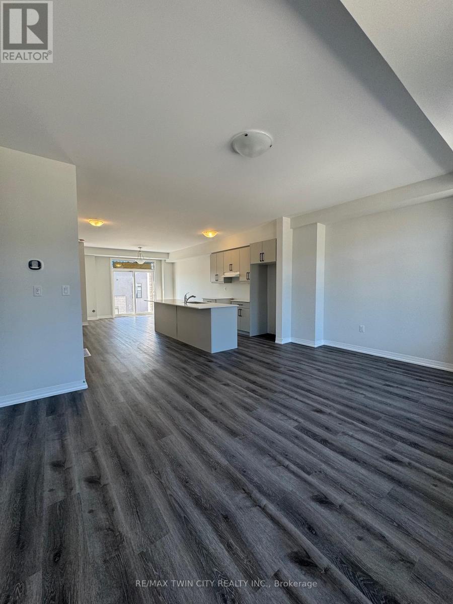 26 - 155 Equestrian Way, Cambridge, Ontario  N3E 0E8 - Photo 7 - X12892718