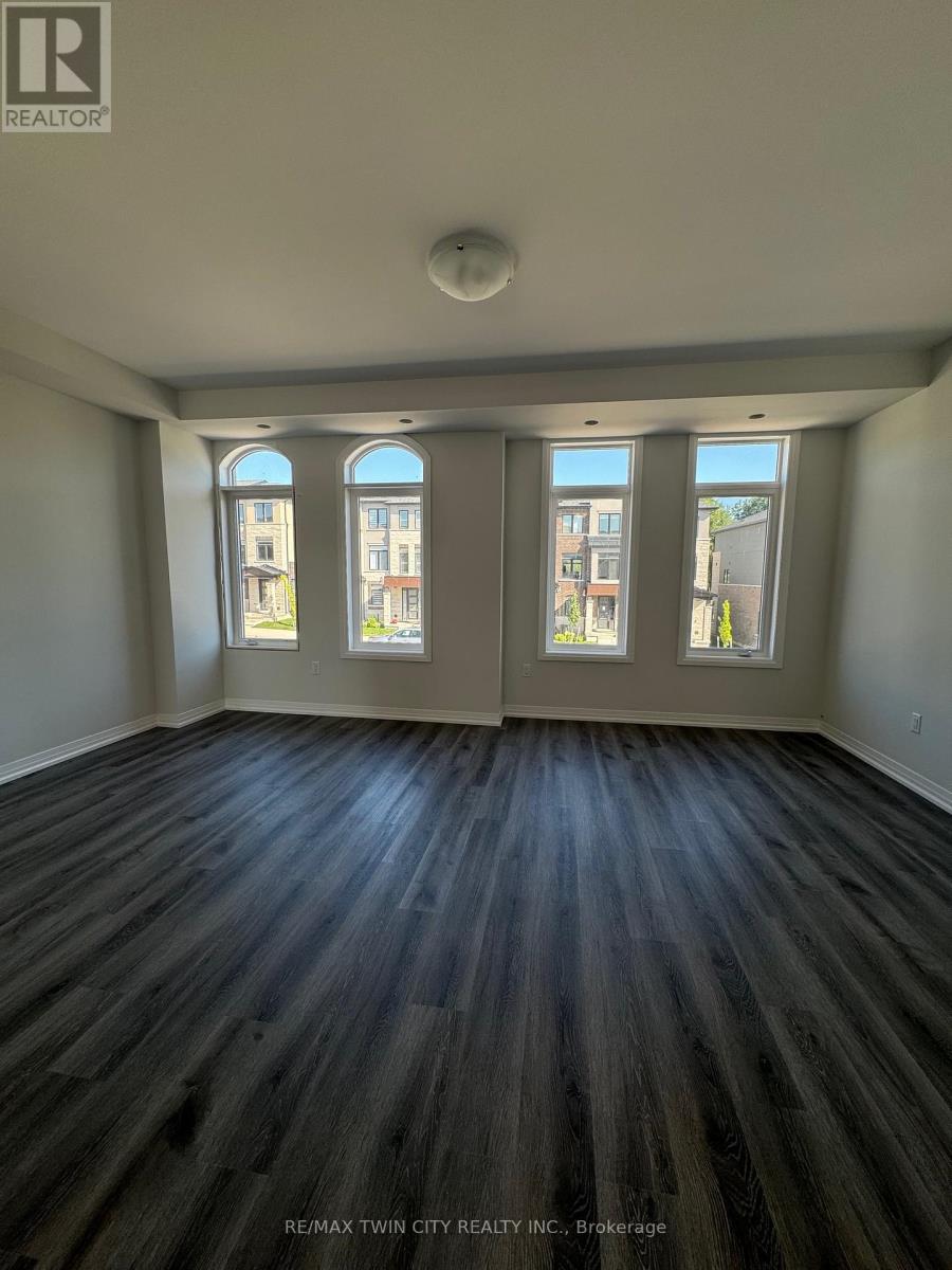 26 - 155 Equestrian Way, Cambridge, Ontario  N3E 0E8 - Photo 8 - X12892718