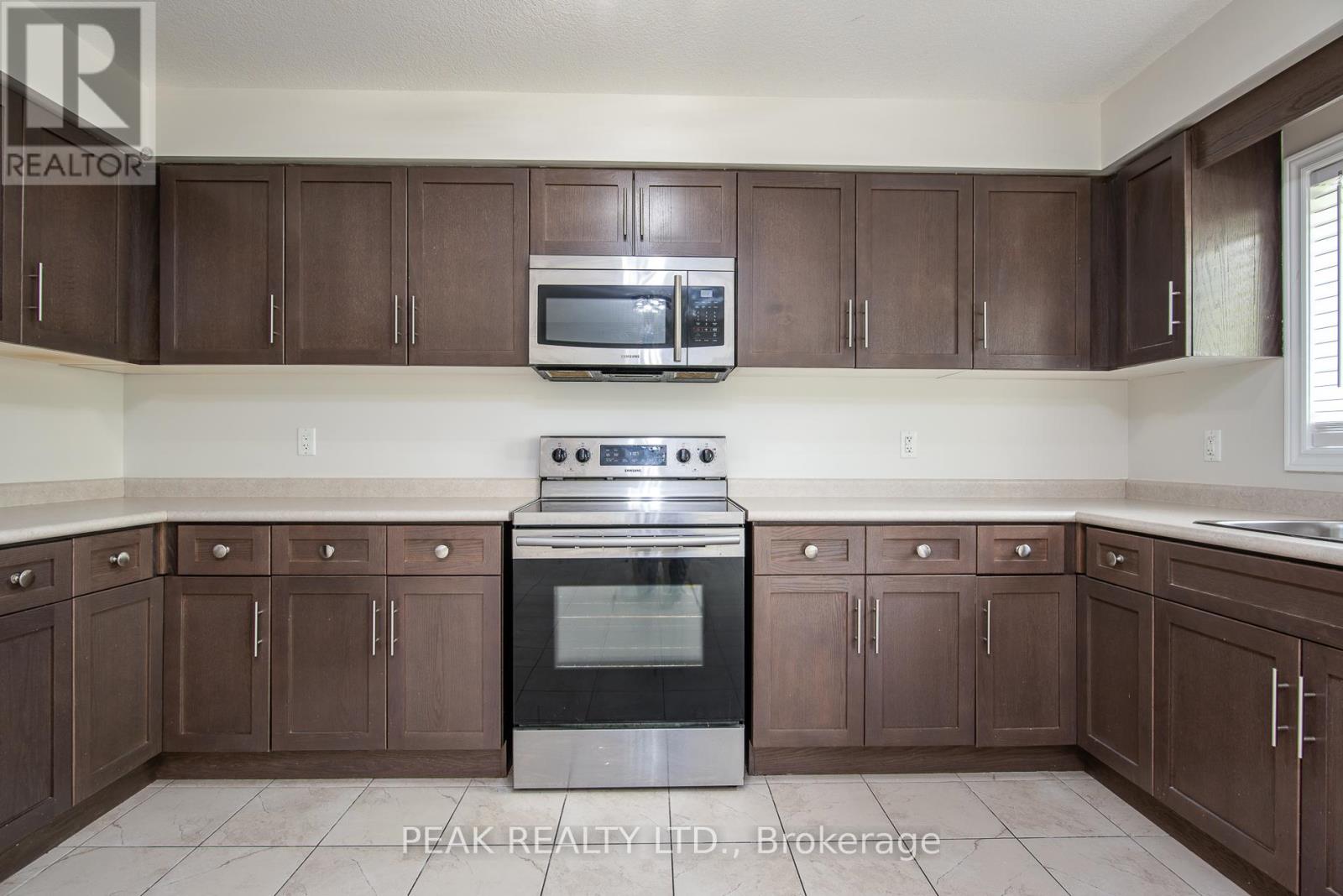 J-3 - 70 Willowrun Drive, Kitchener, Ontario  N2A 0J3 - Photo 18 - X12892820