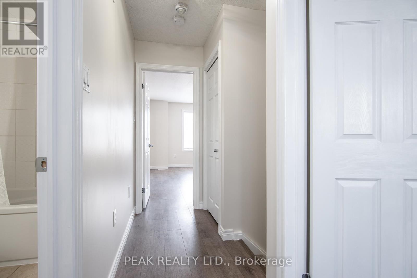 J-3 - 70 Willowrun Drive, Kitchener, Ontario  N2A 0J3 - Photo 30 - X12892820