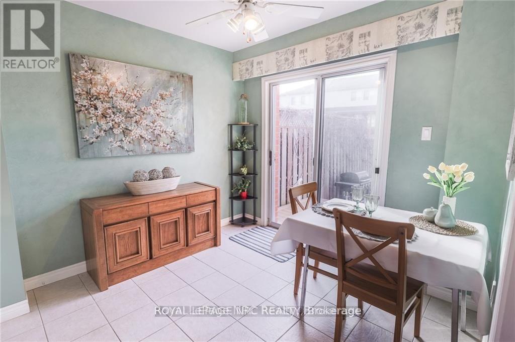 11 Tomahawk Drive, Grimsby (Grimsby East), Ontario  L3M 5G4 - Photo 14 - X12892880