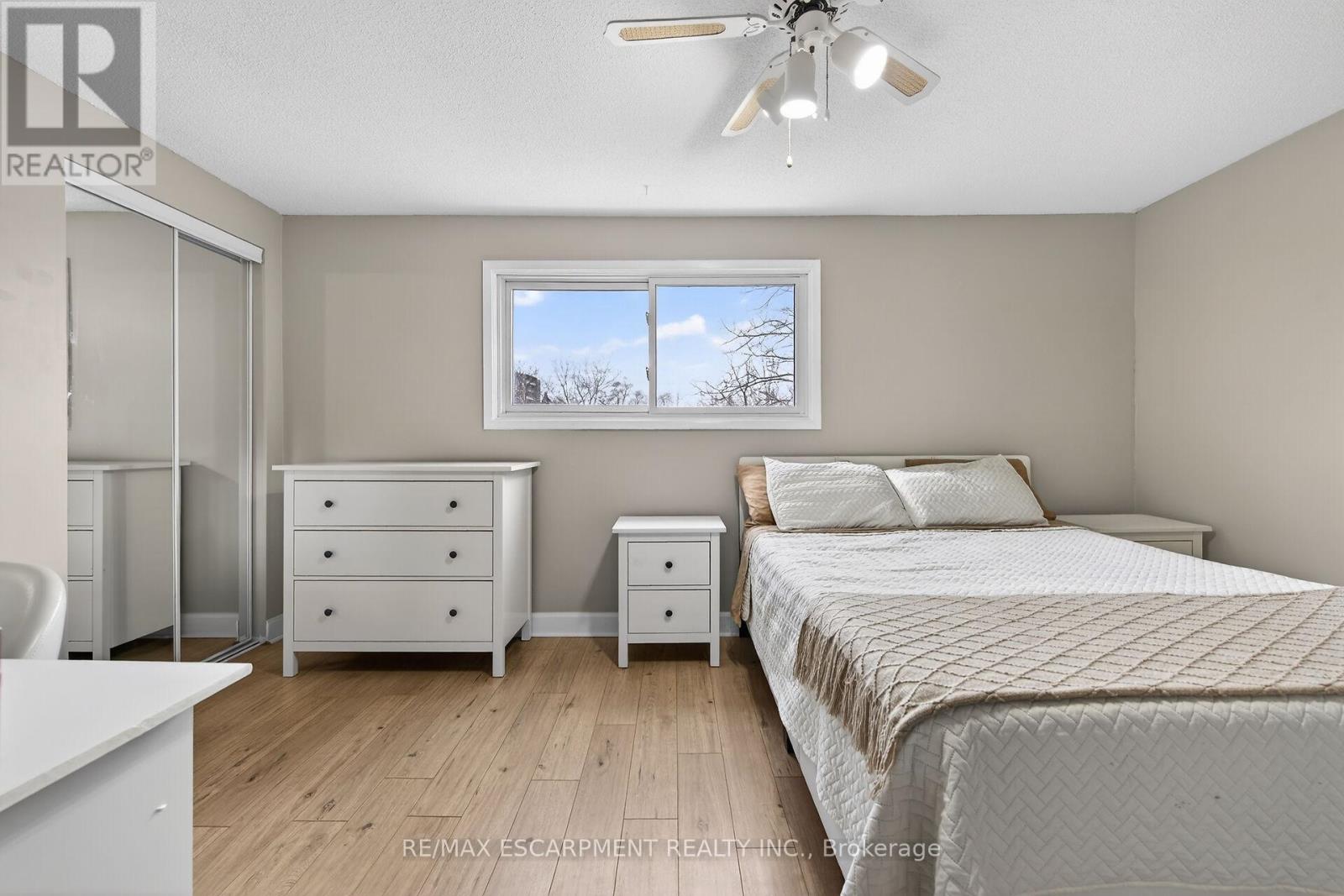 23 Rosedale Court, Hamilton (Stoney Creek), Ontario  L8B 4G1 - Photo 27 - X12892916